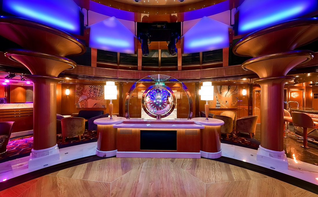 360 Panorama of Hemispheres nightclub onboard Cunard liner Queen Victoria Thumbnail link to the Queen Victoria virtual tour